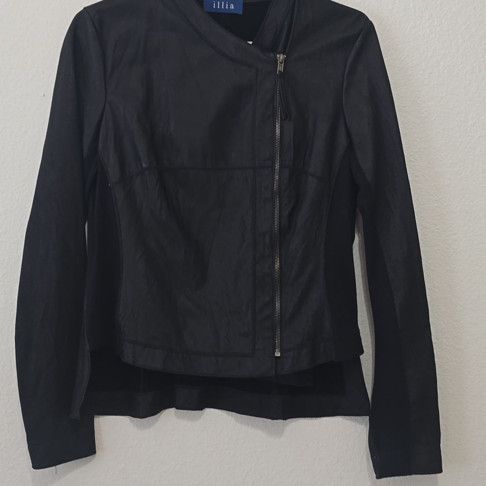 ILLIA Black Leather Zipper Motto Jacket,Size‎ 10 genuine  leather black